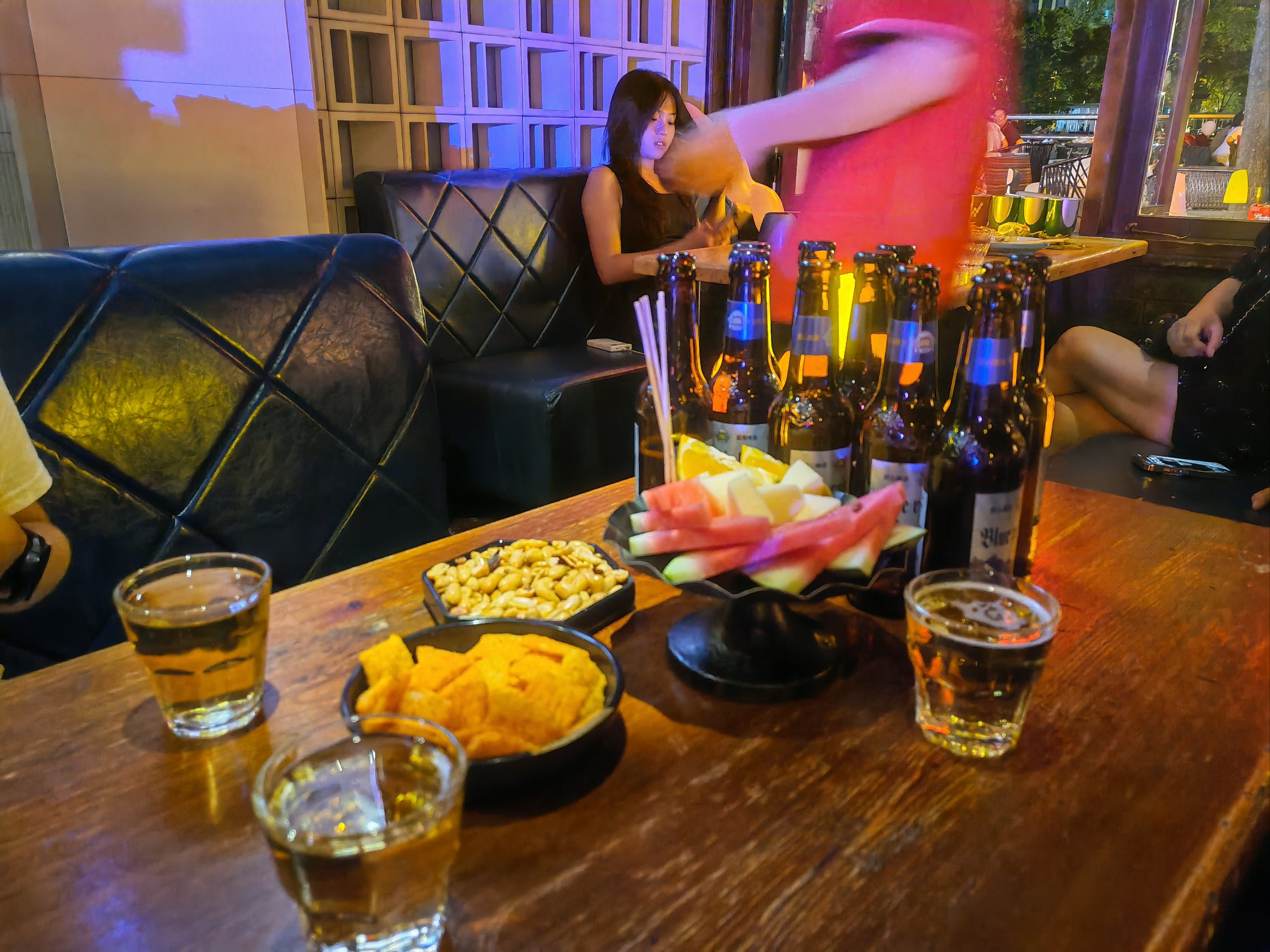 信阳商务ktv计时方式详解-潢川县ktv预订